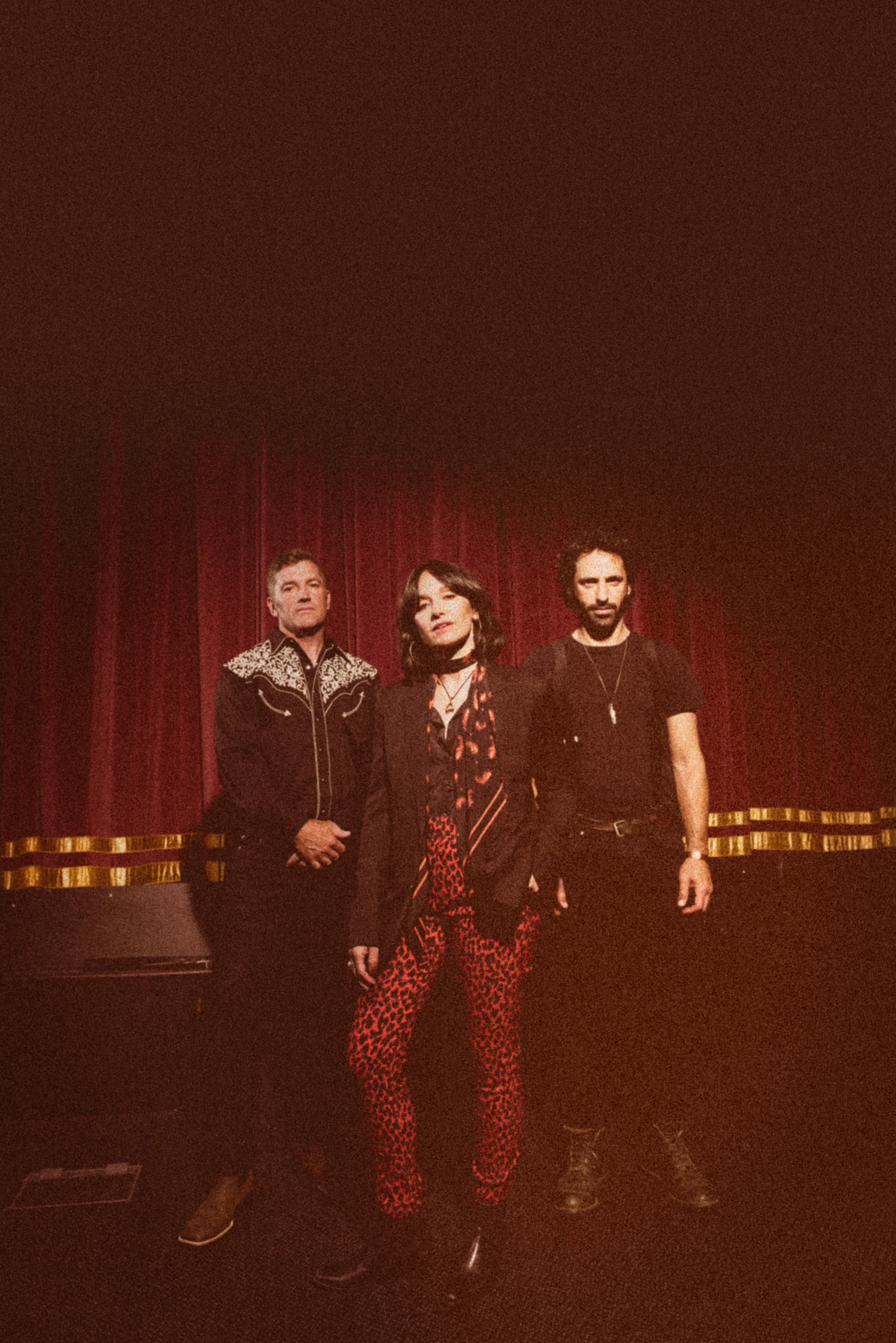 Howling Bells - Strange Life - Image 7